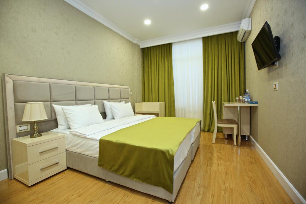 Rusel Hotel 4*